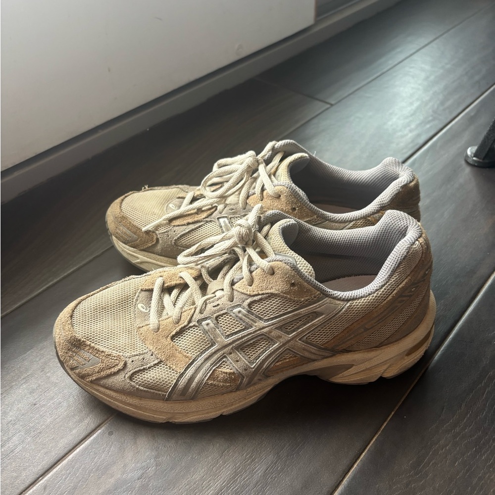 Men’s ASIC’s Gel 1130 ‘Wood Crepe Mink’ Beige and Gray Athletic Sneakers